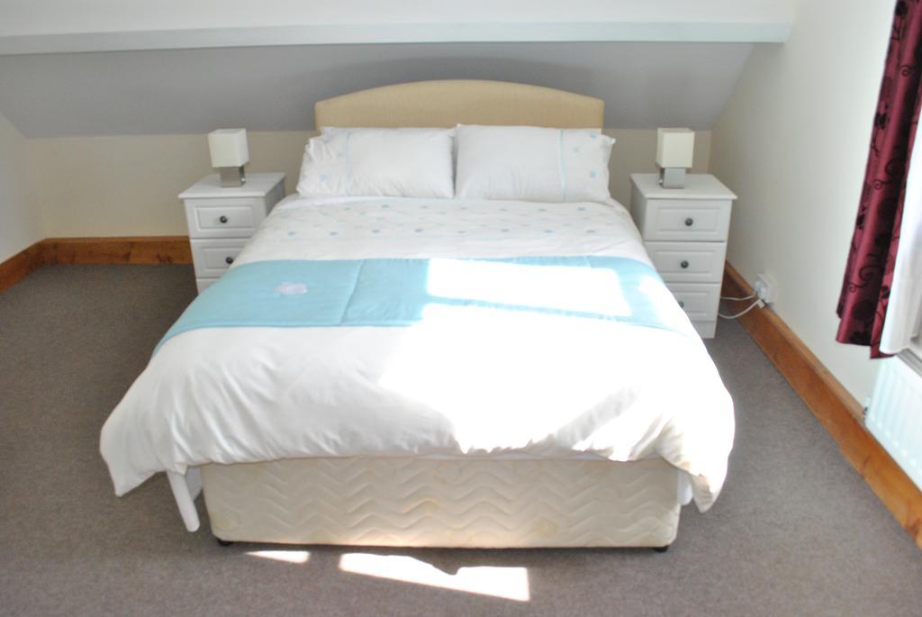 Douglas Lodge Holiday Homes Keadew Room photo